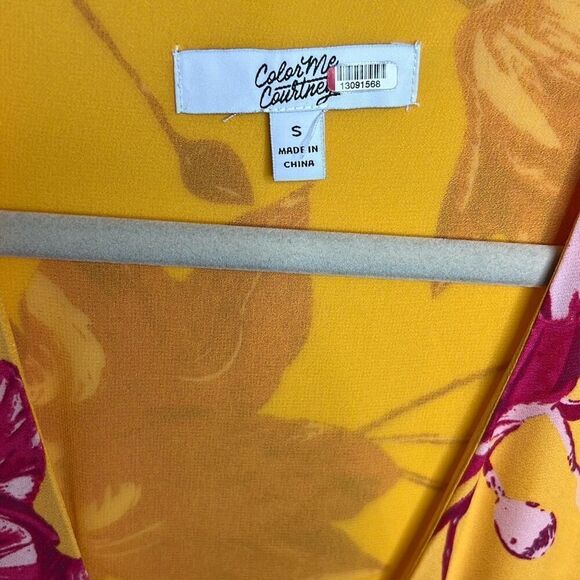 Color Me Courtney Eleanor Wrap Dress Small Yellow Floral - Picture 4 of 10
